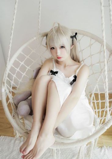 莉娜色诱_BD英语手机在线观看