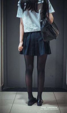 年轻的女邻居电影_4K免费播放